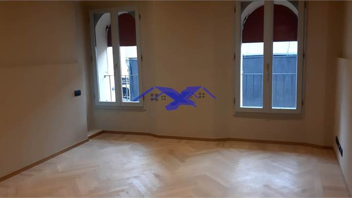 Bologna Centro Storico - ufficio in vendita